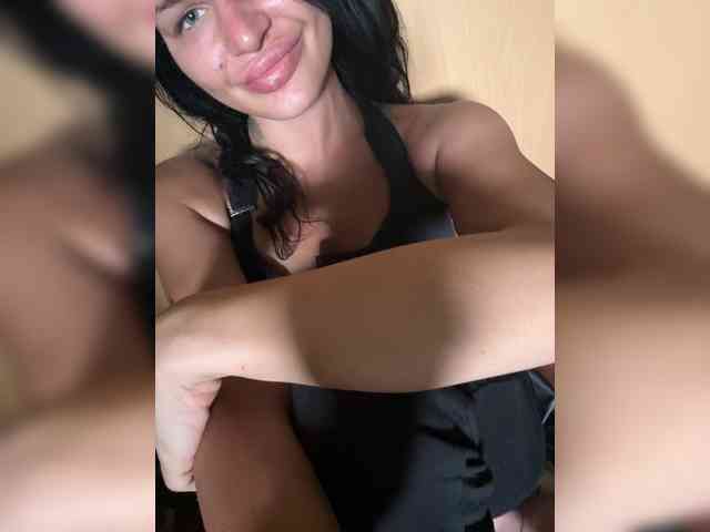 NotBellucci webcam