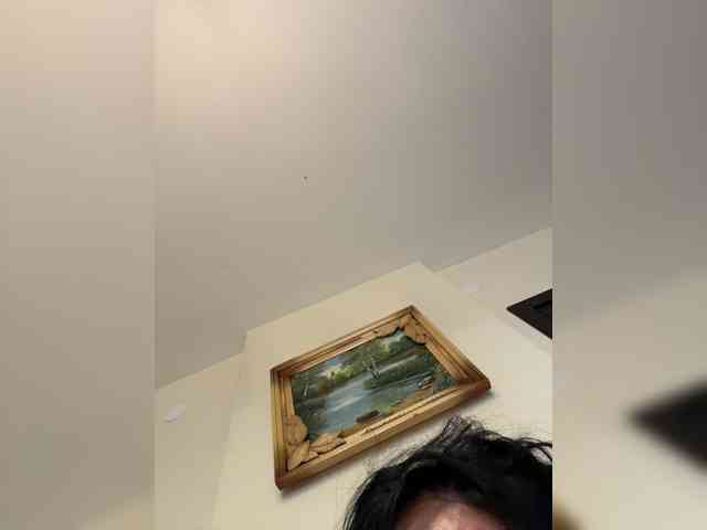 NotBellucci webcam