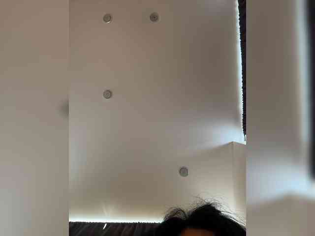 NotBellucci webcam