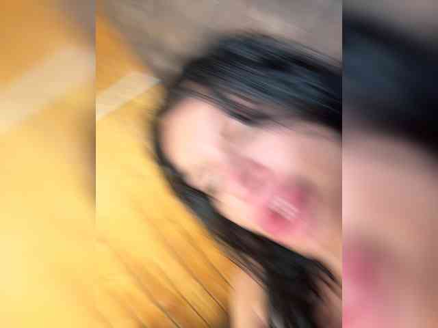 NotBellucci webcam