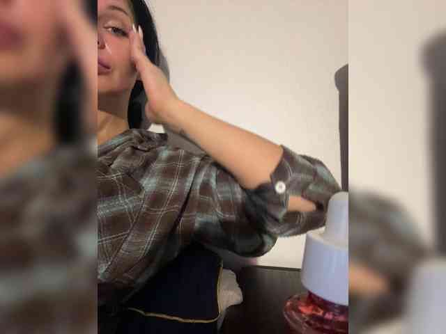 NotBellucci webcam