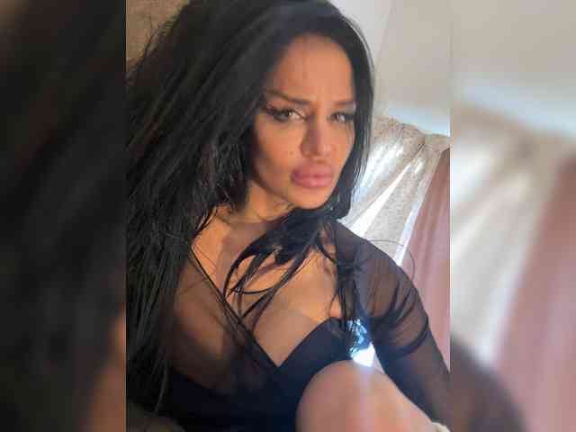 NotBellucci webcam