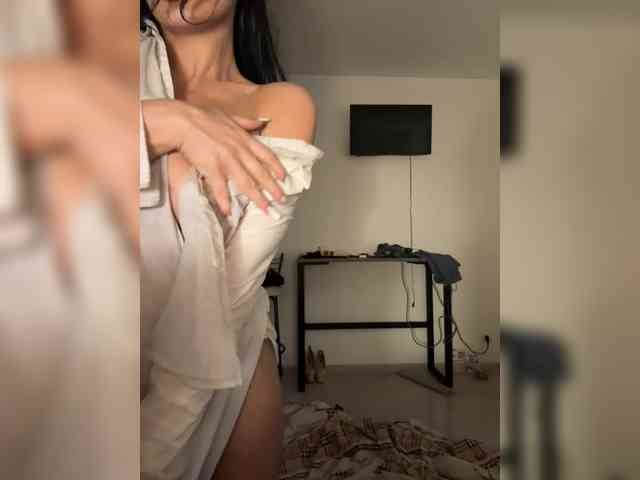 NotBellucci webcam