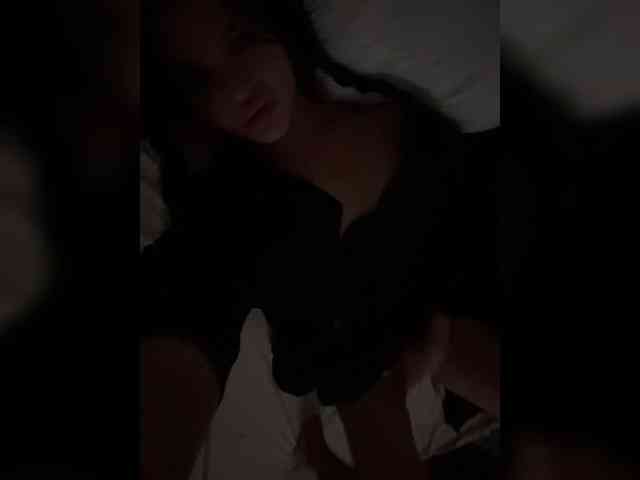 NotBellucci webcam