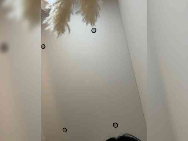 NotBellucci webcam