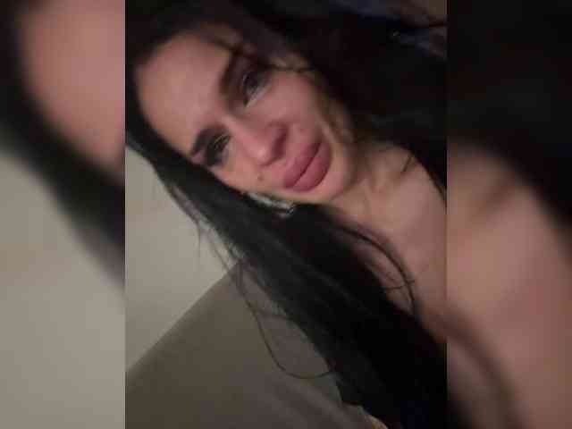 NotBellucci webcam