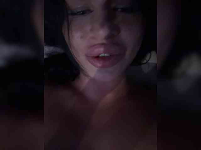 NotBellucci webcam