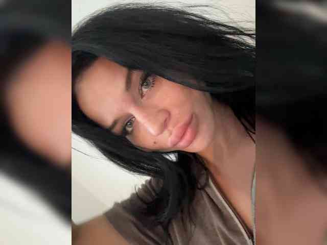 NotBellucci webcam