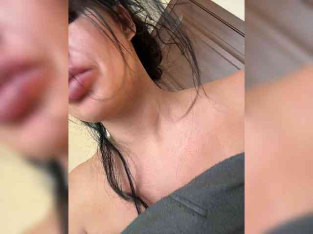 NotBellucci webcam
