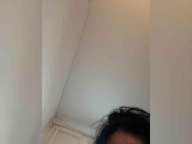 NotBellucci webcam