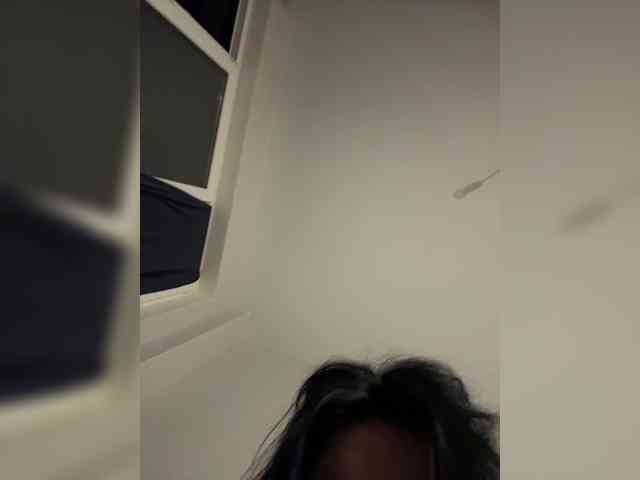 NotBellucci webcam