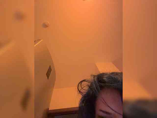 NotBellucci webcam
