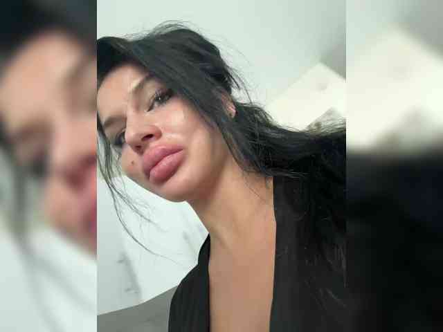 NotBellucci webcam