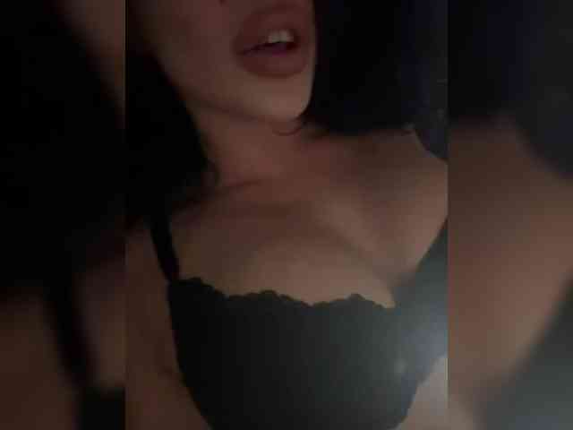 NotBellucci webcam