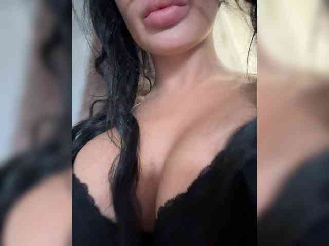 NotBellucci webcam