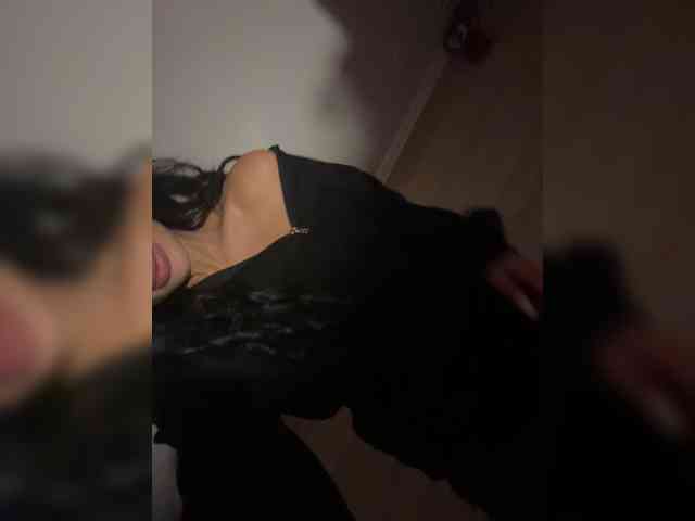 NotBellucci webcam