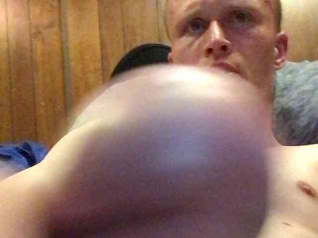 kennybombsly008a