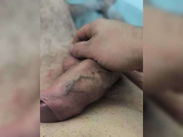 BigForGirl30 — live male cam