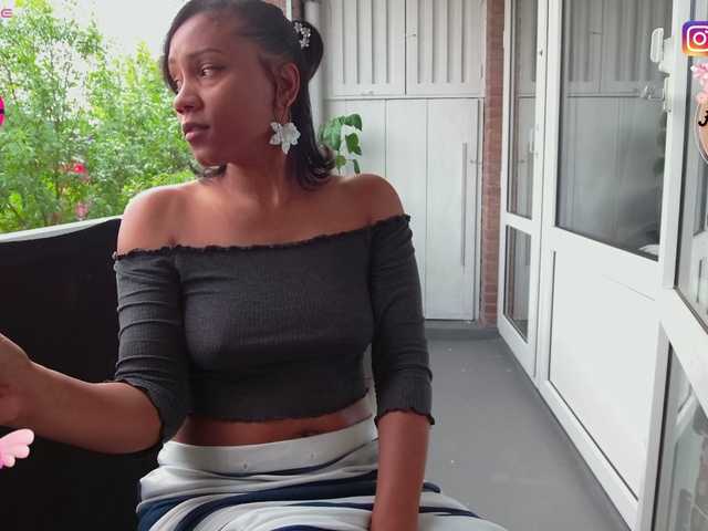 yayamuse live cam on BongaCams