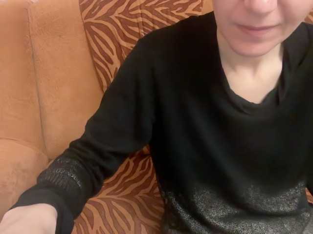 Alissared81 live cam on BongaCams