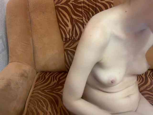 Alissared81 Live Webcam on BongaCams