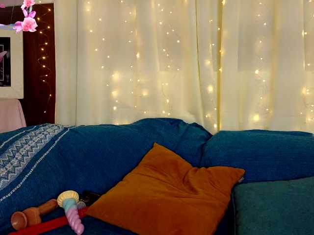 Khalee live cam on BongaCams