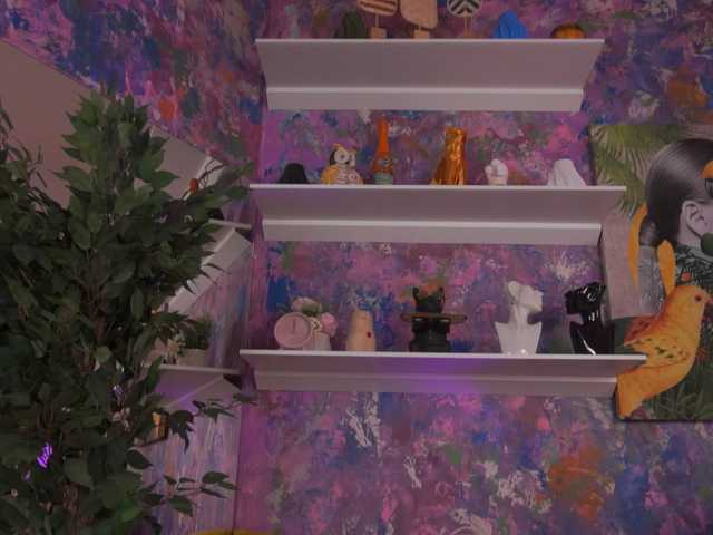 AvaSolis's BongaCams show and profile