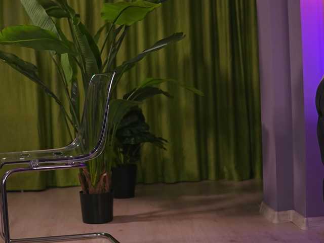 AvaSolis live cam on BongaCams
