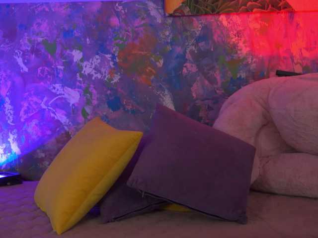 AvaSolis live cam on BongaCams