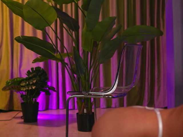 AvaSolis live cam on BongaCams