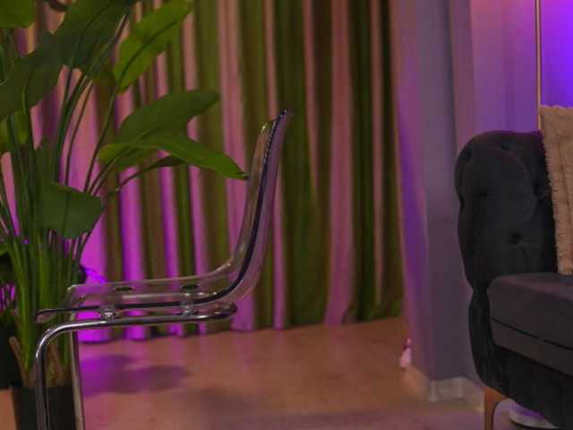 AvaSolis live cam on BongaCams