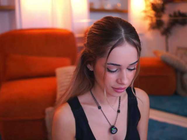 AvaSolis live cam on BongaCams