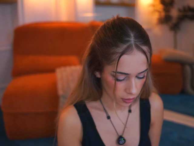 AvaSolis live cam on BongaCams