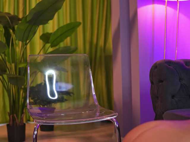 AvaSolis live cam on BongaCams