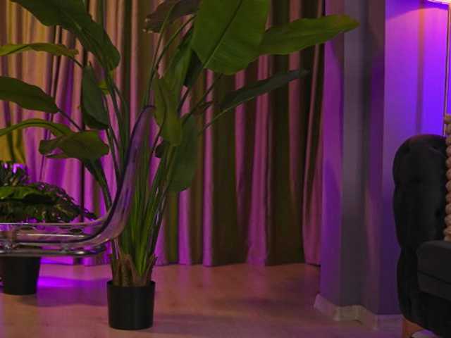 AvaSolis live cam on BongaCams