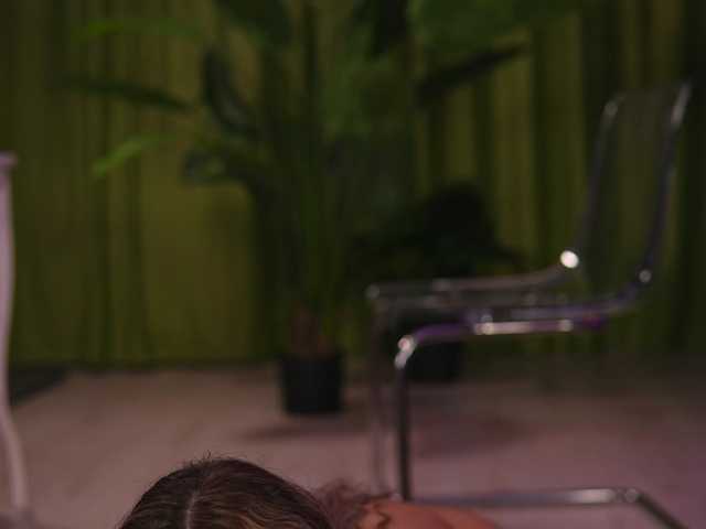 AvaSolis live cam on BongaCams