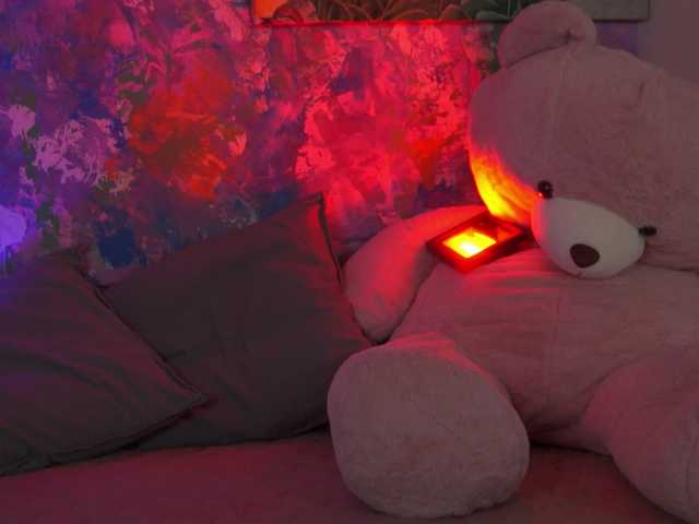 AvaSolis live cam on BongaCams