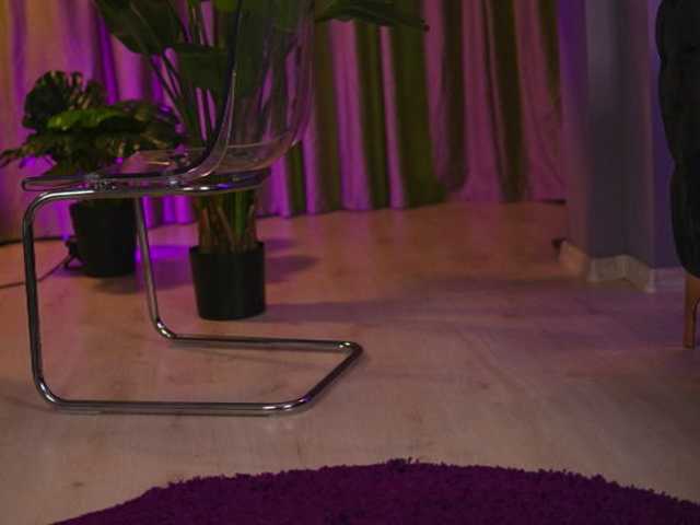 AvaSolis live cam on BongaCams