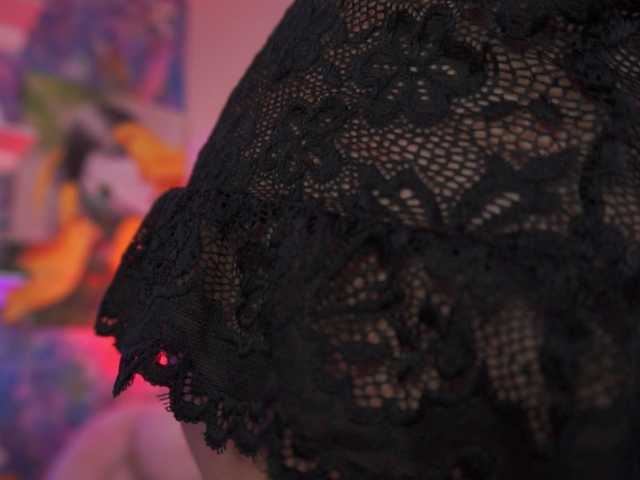 AvaSolis live cam on BongaCams
