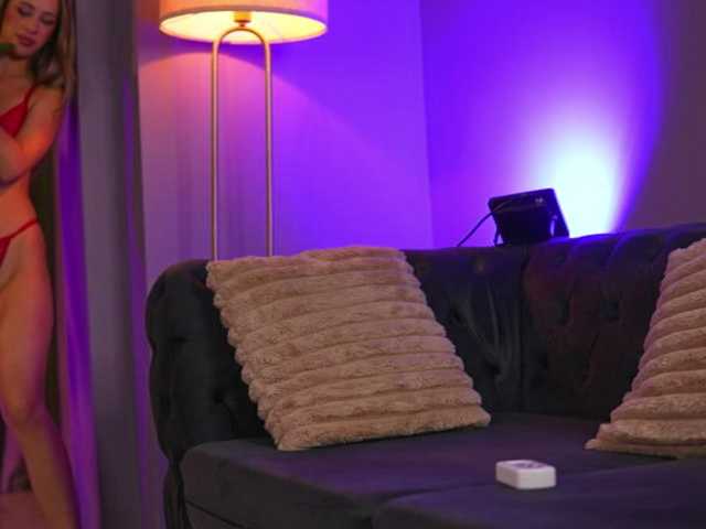 AvaSolis live cam on BongaCams