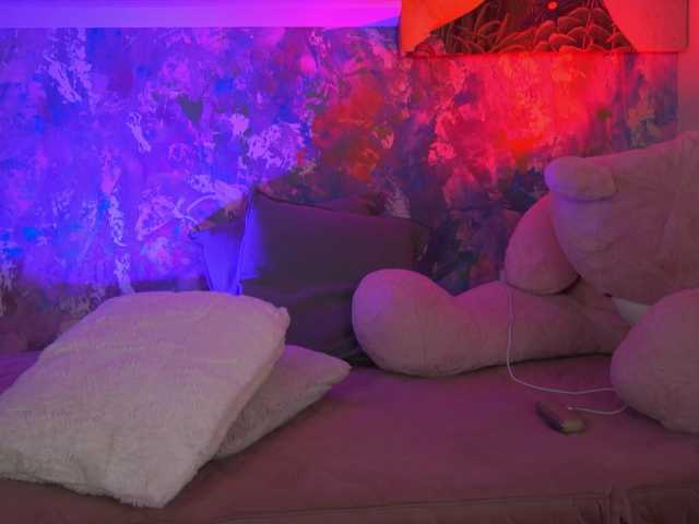 AvaSolis live cam on BongaCams