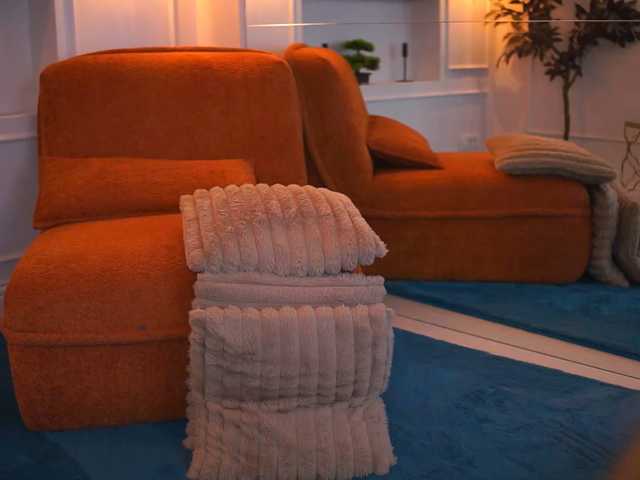 AvaSolis live cam