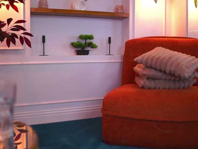 AvaSolis live cam on BongaCams