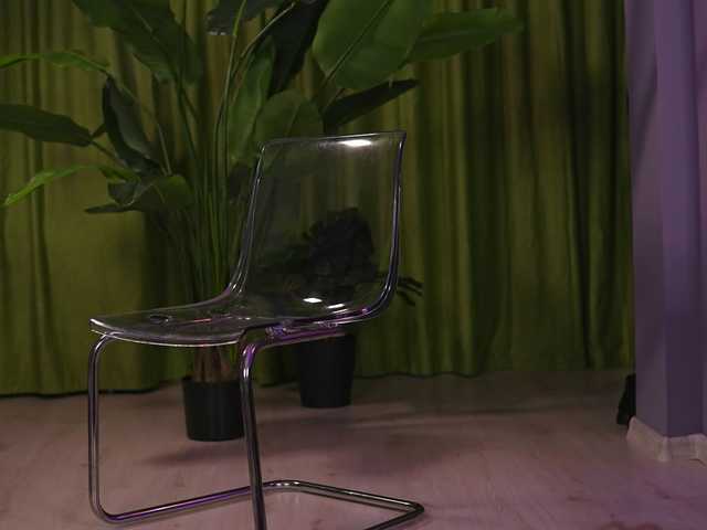 AvaSolis live cam on BongaCams
