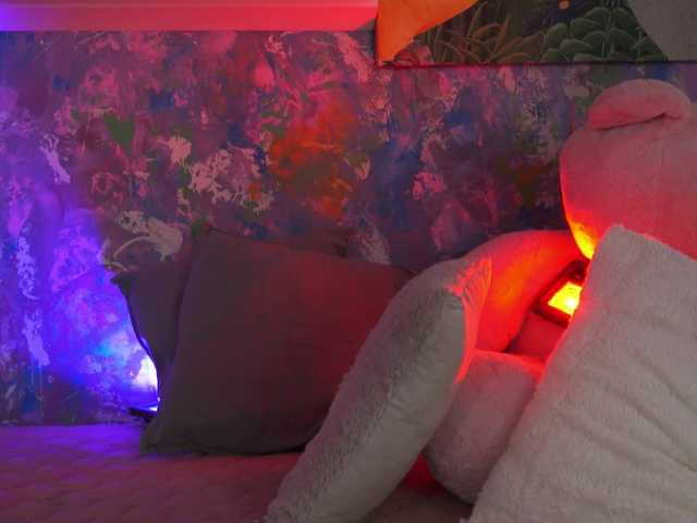AvaSolis live cam on BongaCams