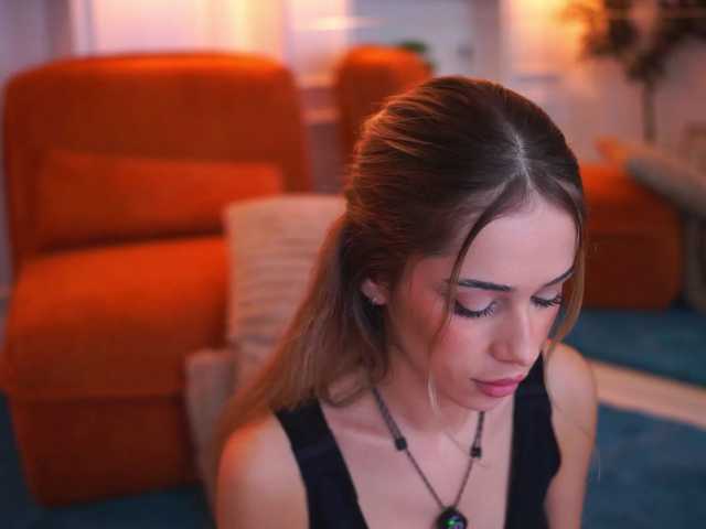 AvaSolis live cam on BongaCams