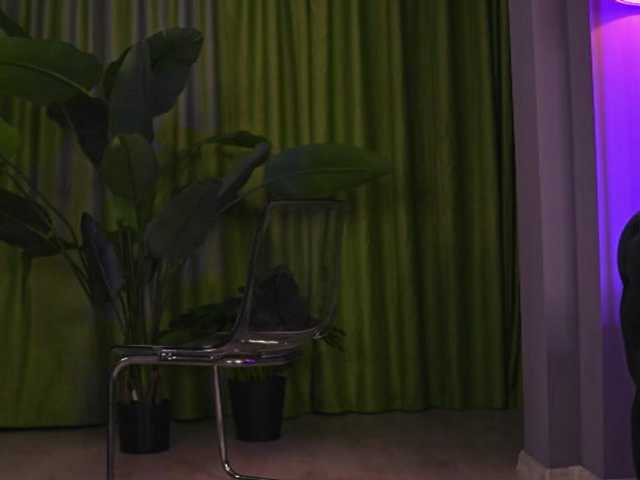 AvaSolis live cam on BongaCams
