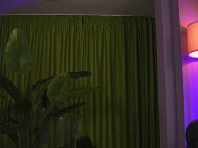 AvaSolis live cam on BongaCams