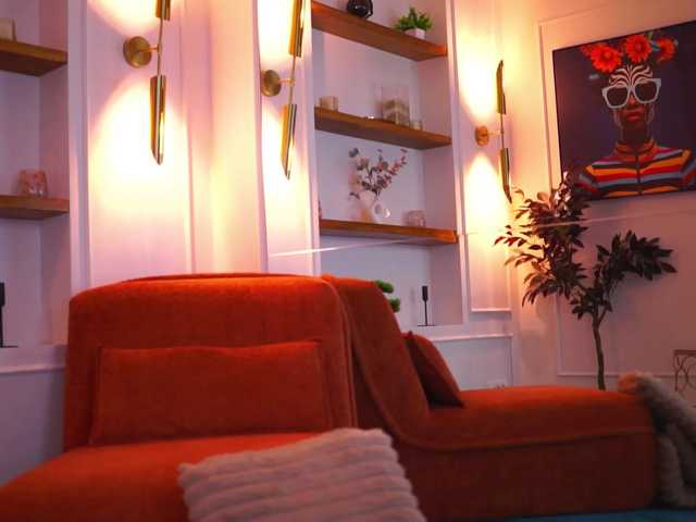 AvaSolis live cam on BongaCams