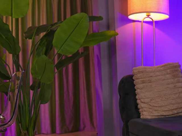 AvaSolis live cam on BongaCams